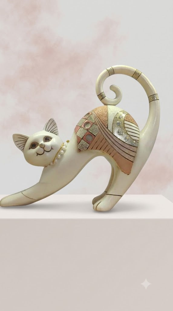 Stretchy Cat Decor