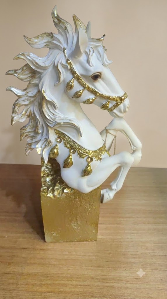 Attractive White Horse Show Piece