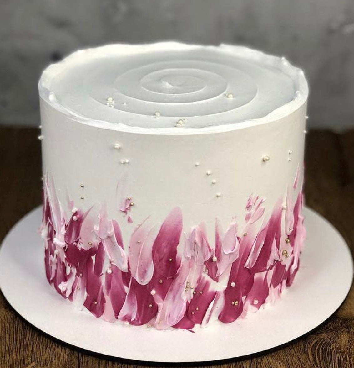 Pink Feather Cake ( 1kg )