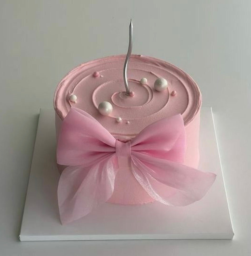 Pink Korean Cake ( 750 grams )
