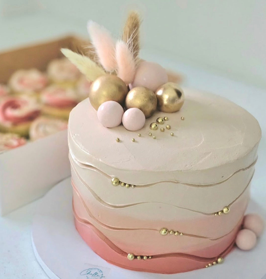 Blush Pink Layer Cake ( 1kg )