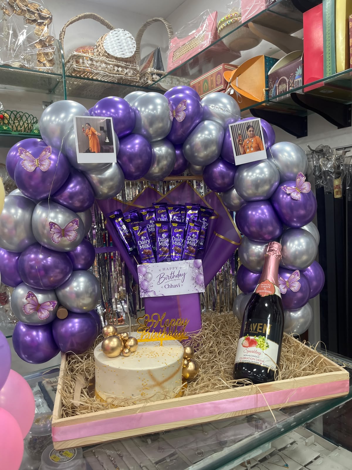 Royal Furit Champagne Hamper