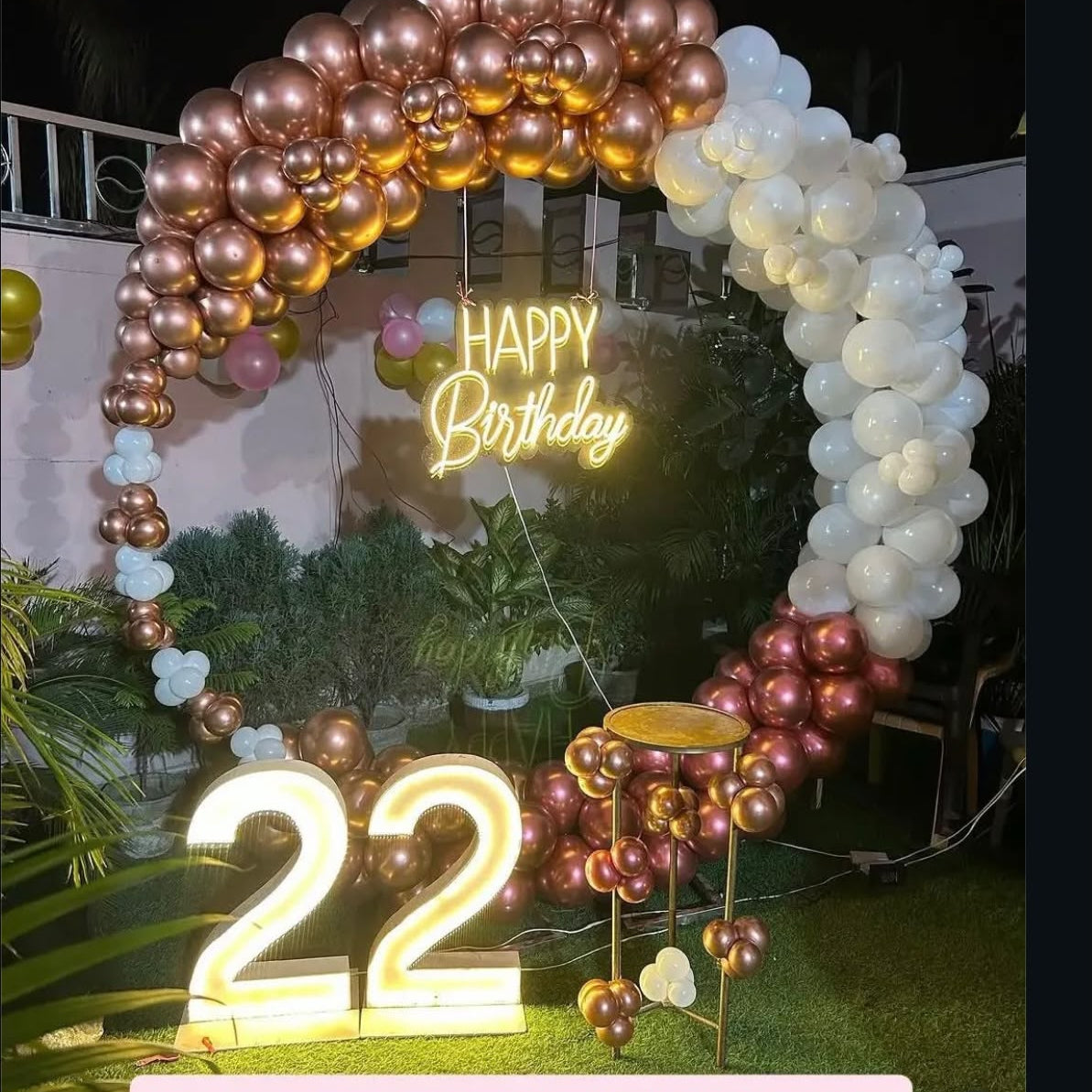 Rosy Glow - Rose Gold & White Ballon Ring Decor