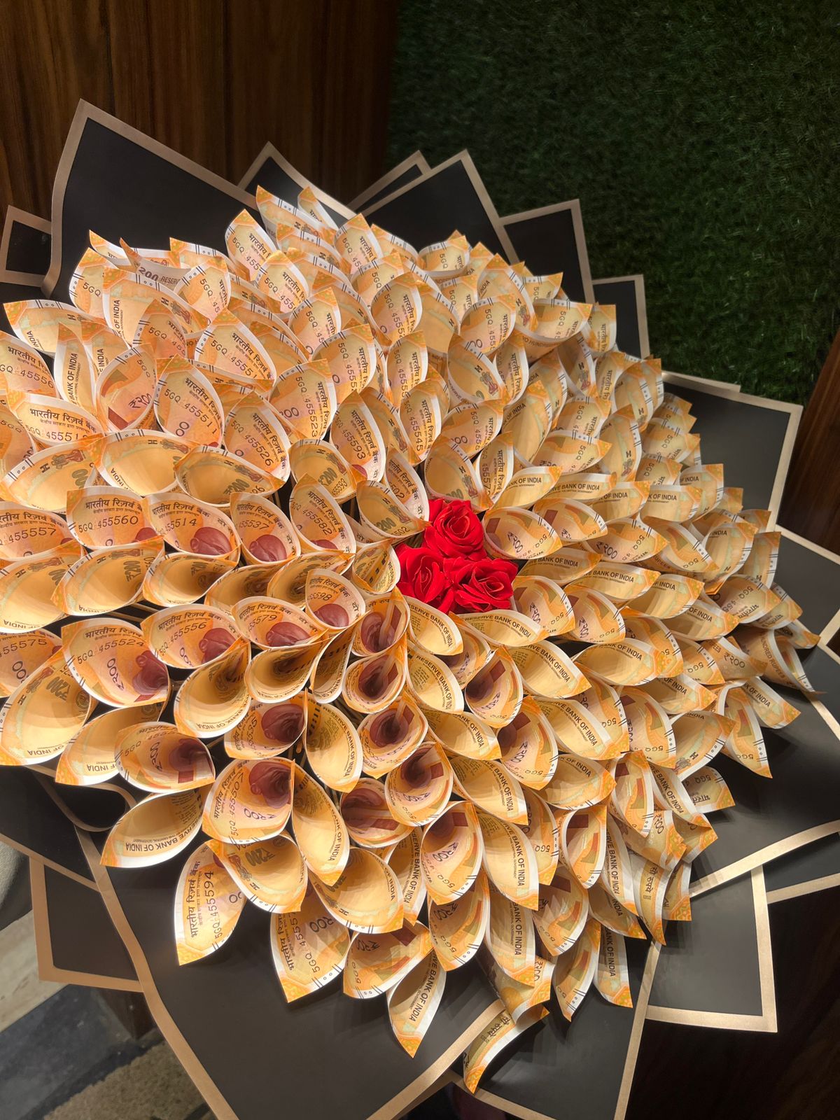 21000 wala bouquet