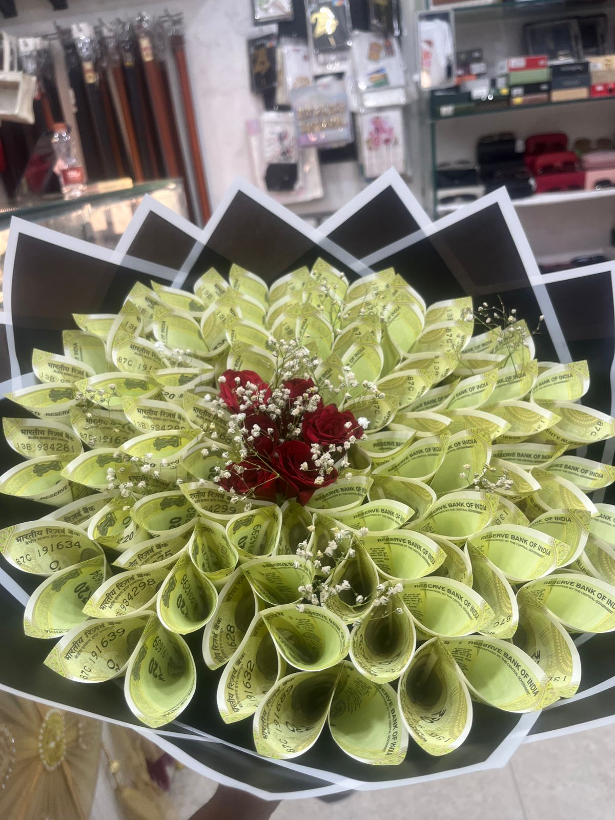 1100 wala bouquet with fresh roses