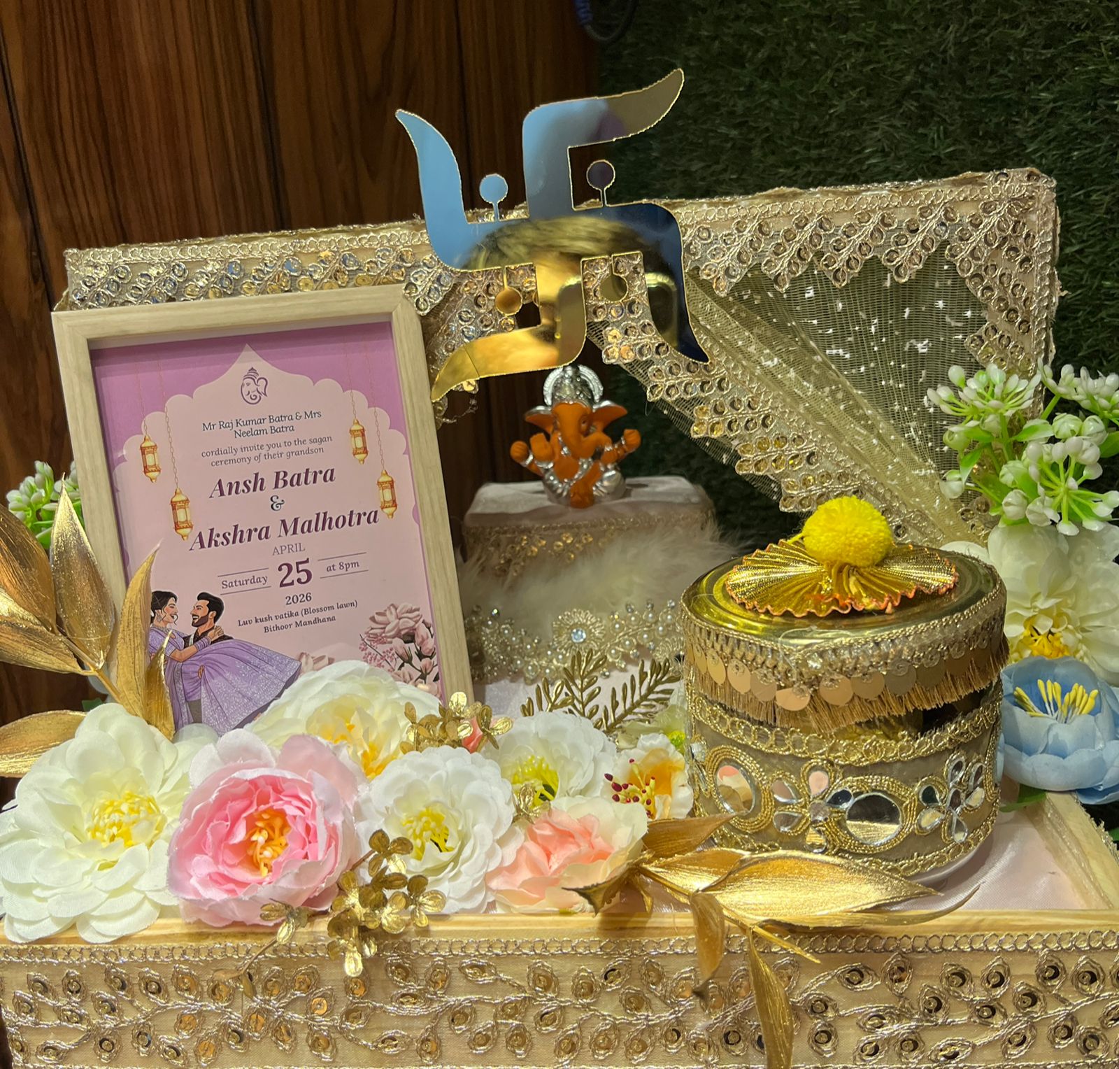 Wedding card with ferrero rocher