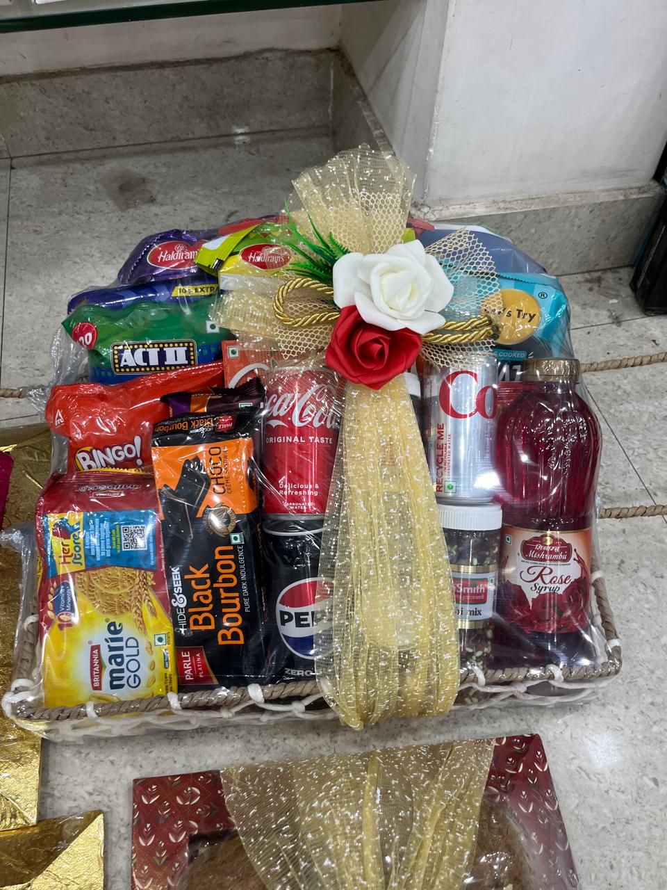 Premium choco crunch hamper