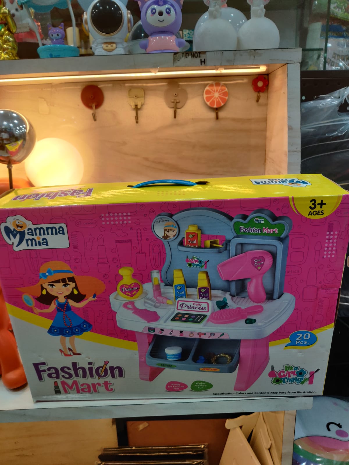 Fashion Mart Ultimate Makeover Set