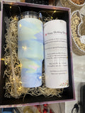 Tumbler hamper box with customized note