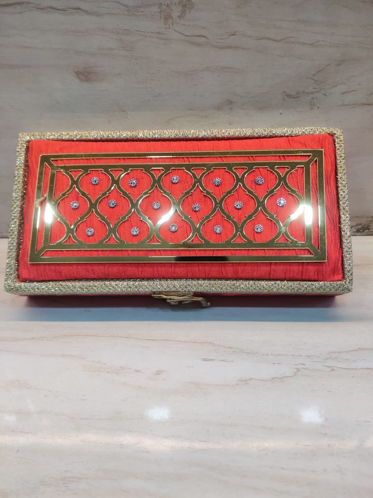 Red textured gaddi box