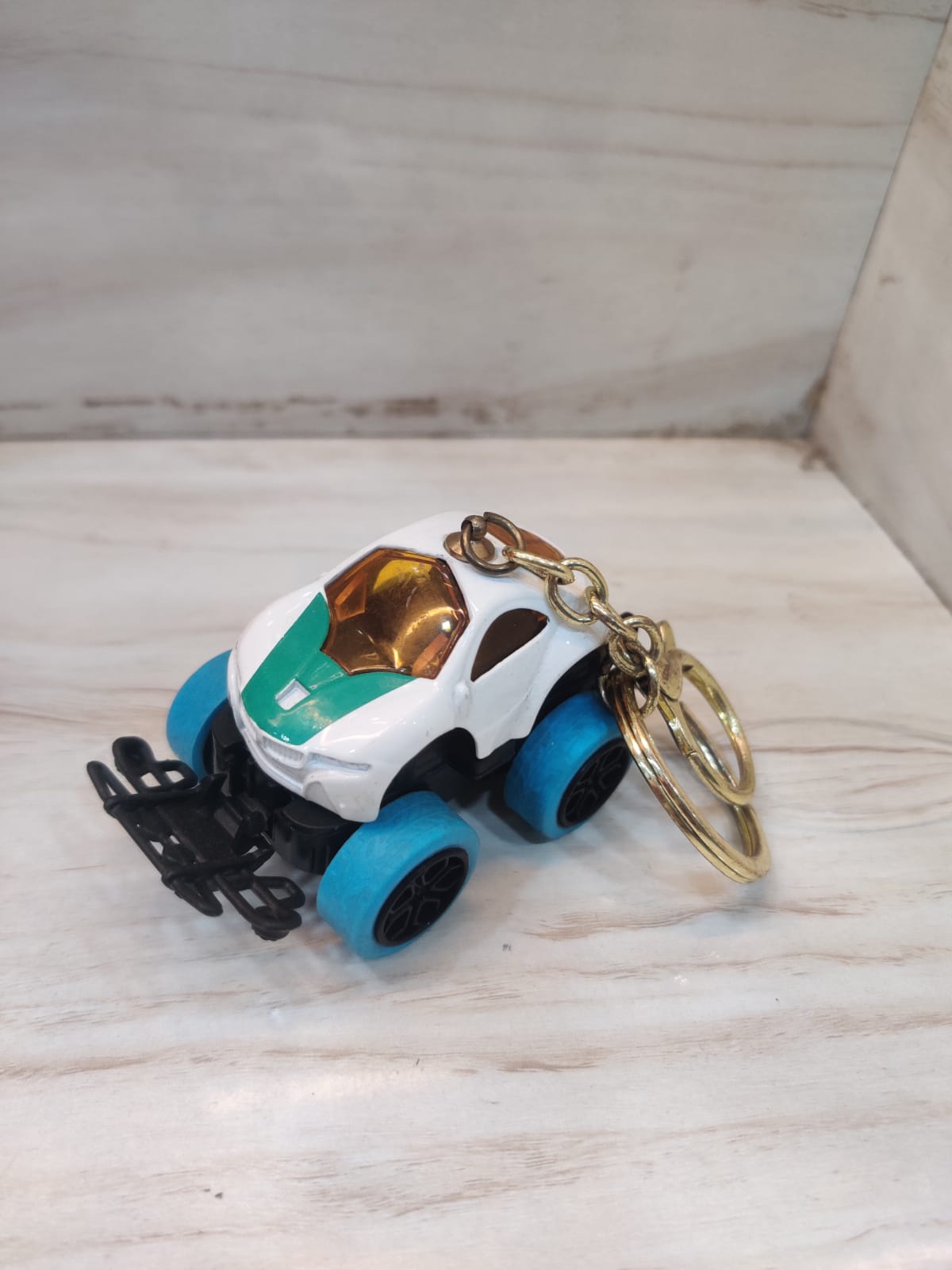 Fancy car keychain