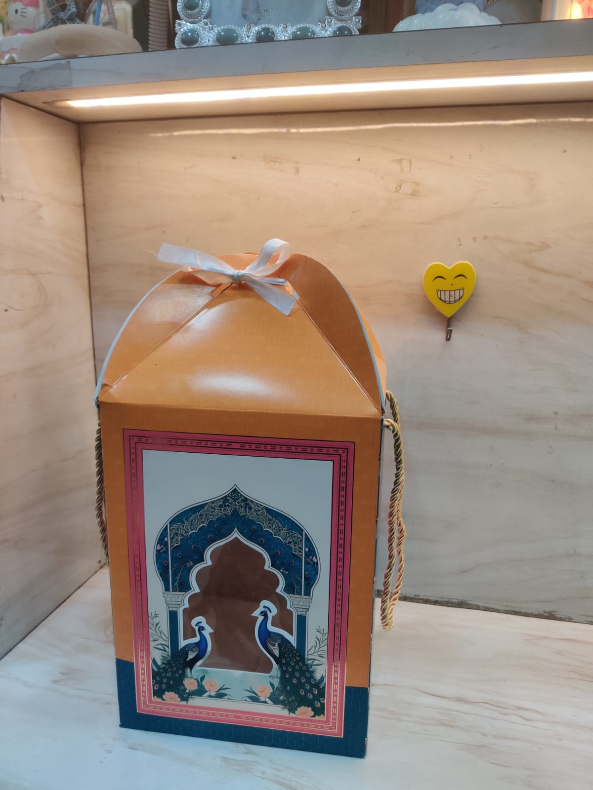 Royal Peacock Dome shaped Hamper Box