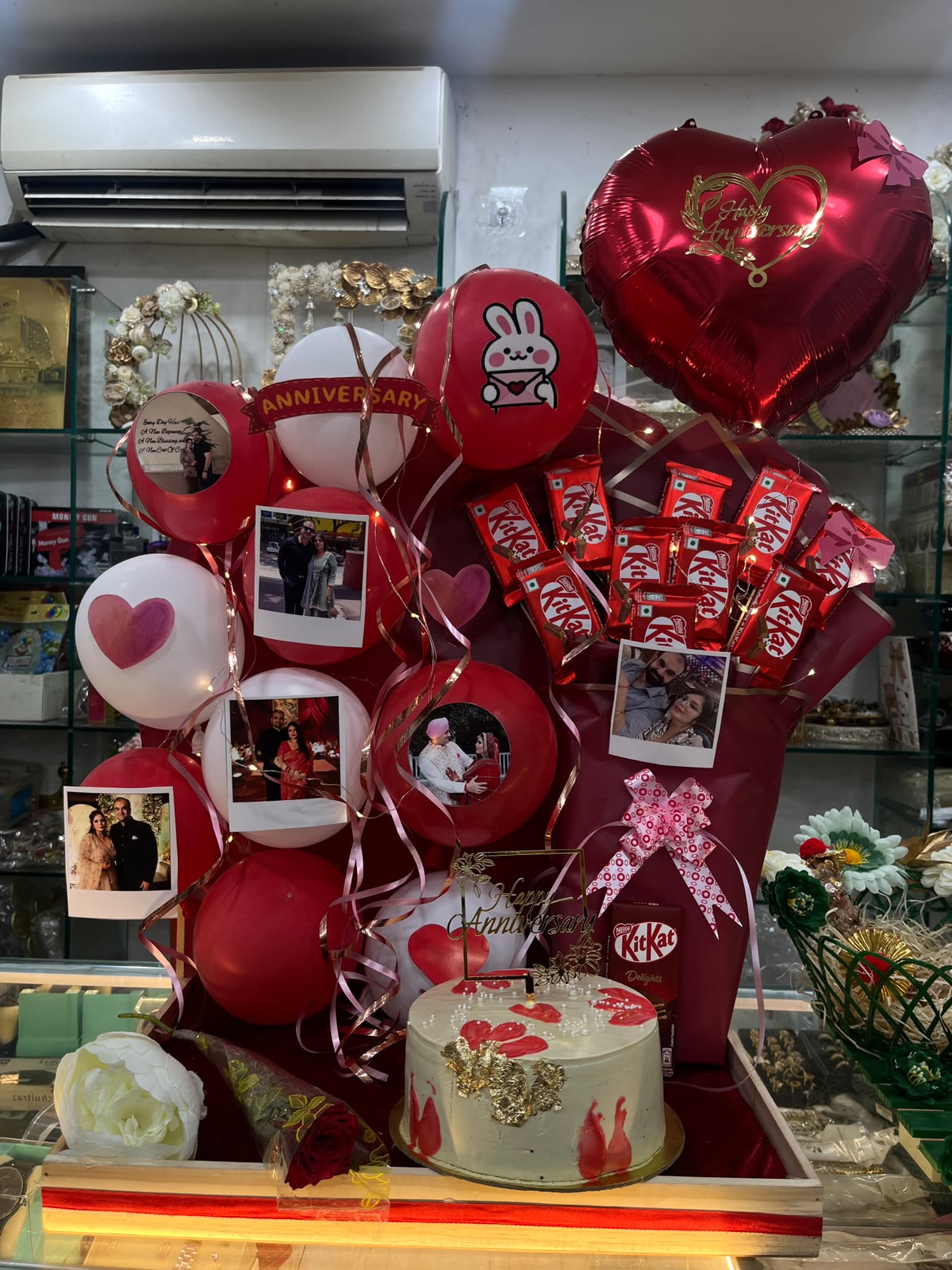 Love anniversary hamper