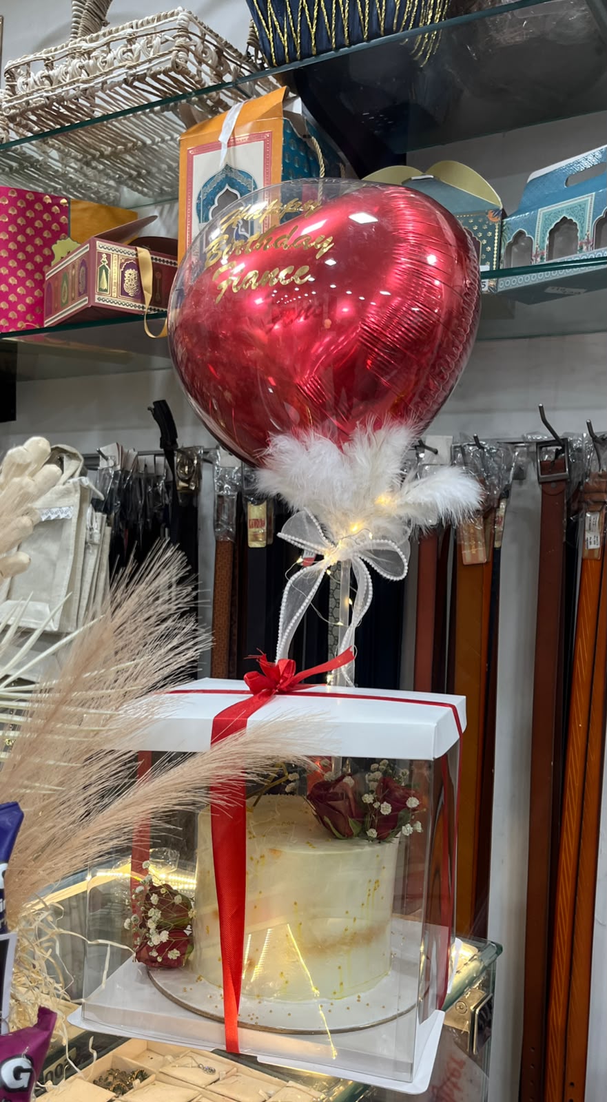 Luxury Box Cake with Personalized Heart Balloon(Balloon with customised note 1 kg cake packed in Hamper box)