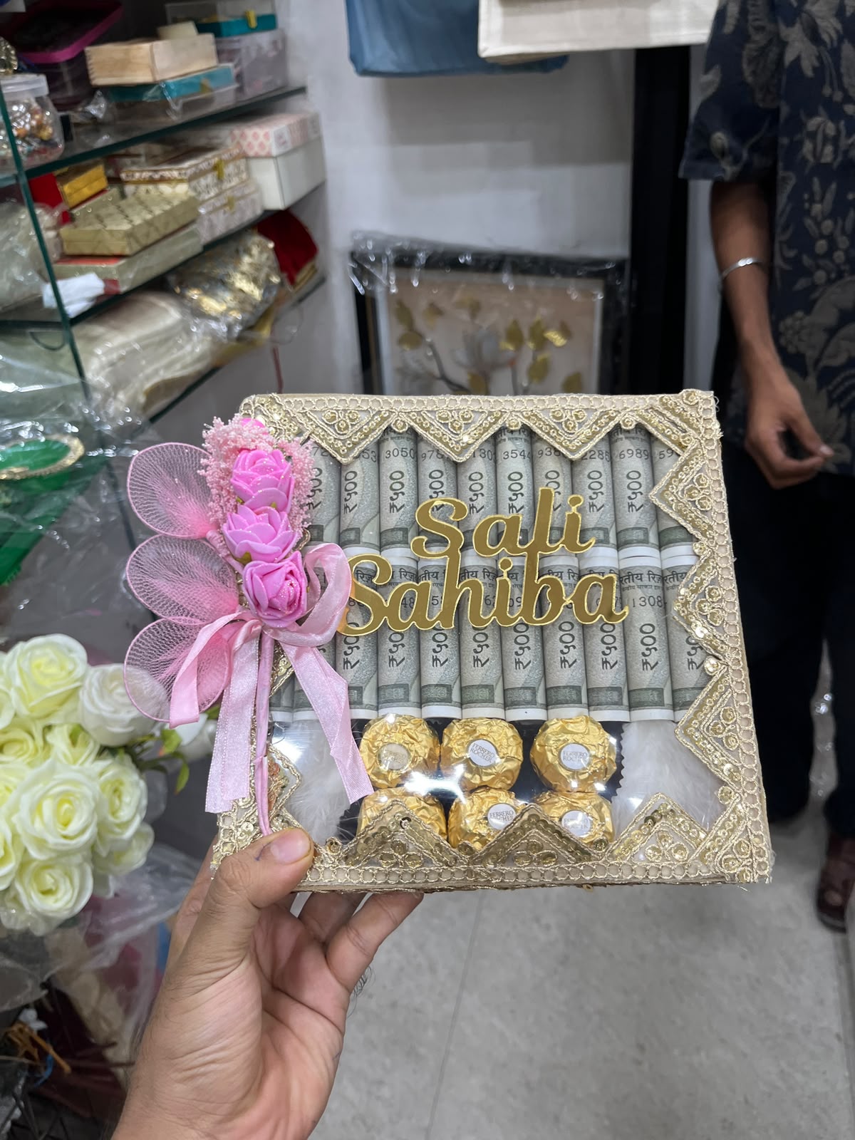 Rs11000/-Wala Mini box