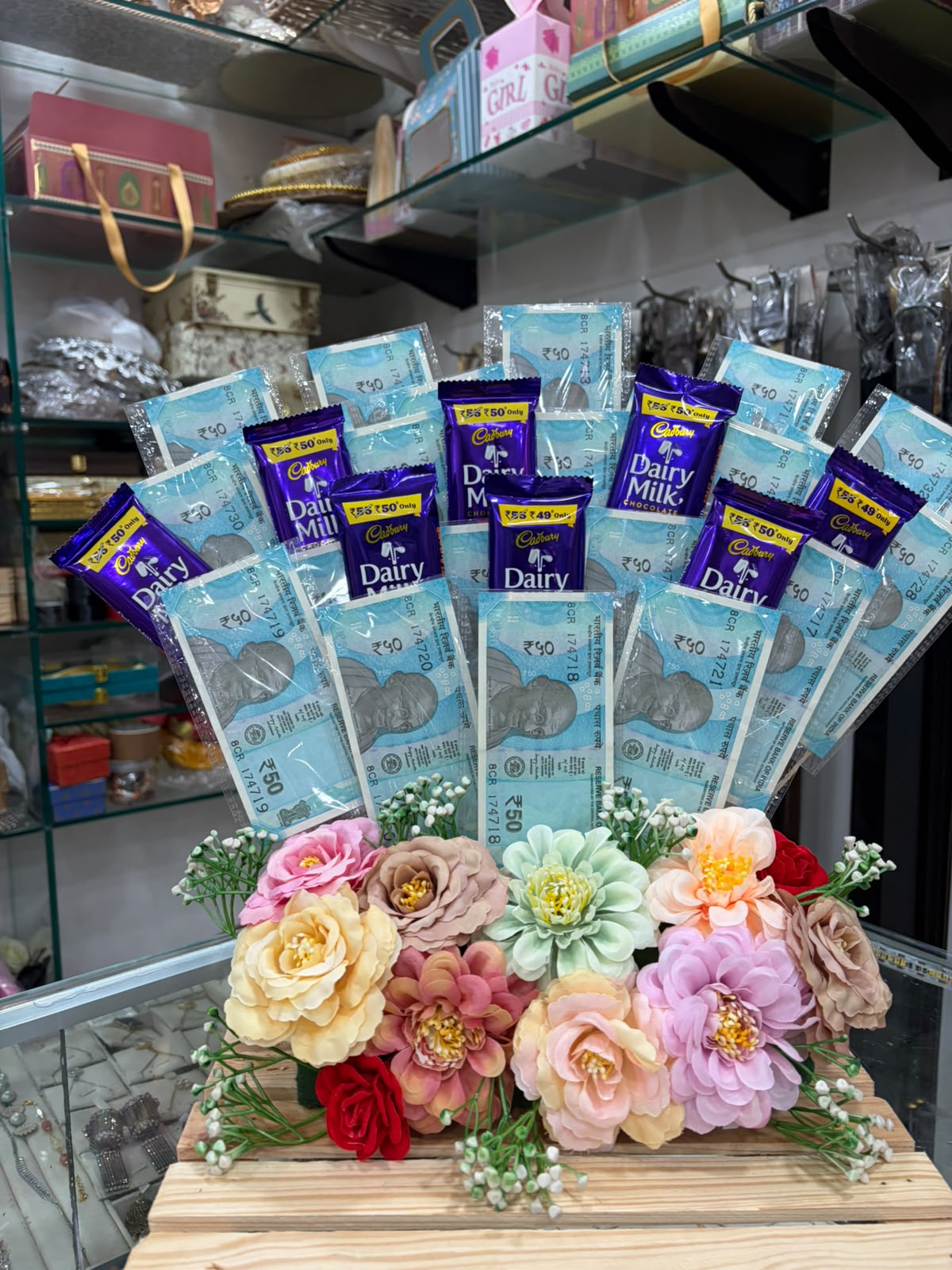 1100/- vala shagun (Includes chocolates worth Rs200)
