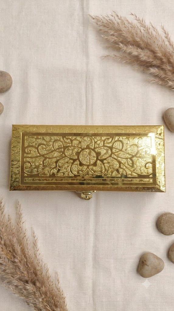 Golden Shagun Gaddi Box