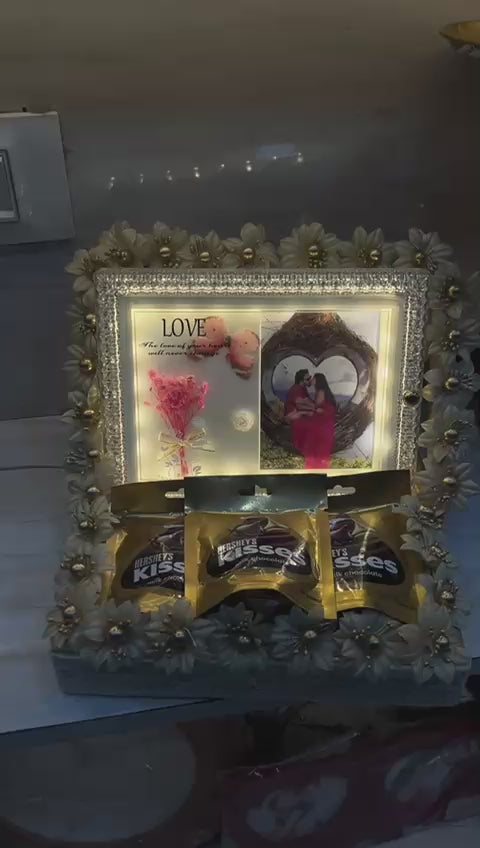 Light-Up Love Frame & Hershey's Kisses